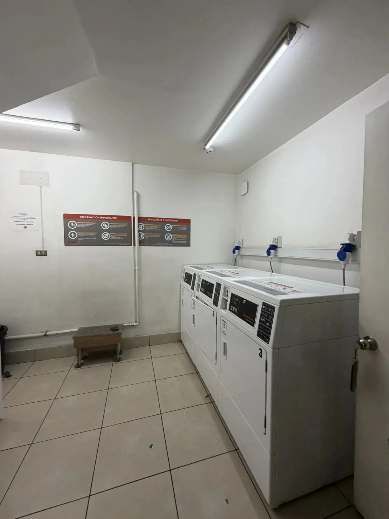 Lavandería del Edificio Actitud